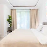 Apartment Plater Premium