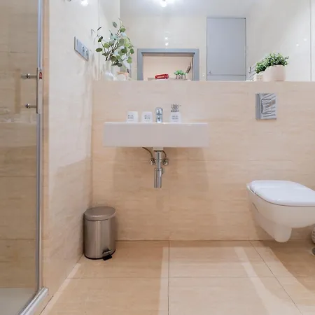 Plater Premium Apartment Warsaw