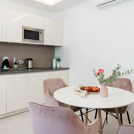 Apartment Plater Premium Warschau